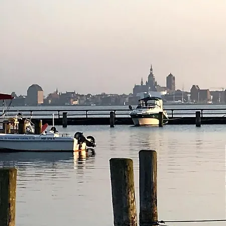 Διαμέρισμα Fam Brunk *